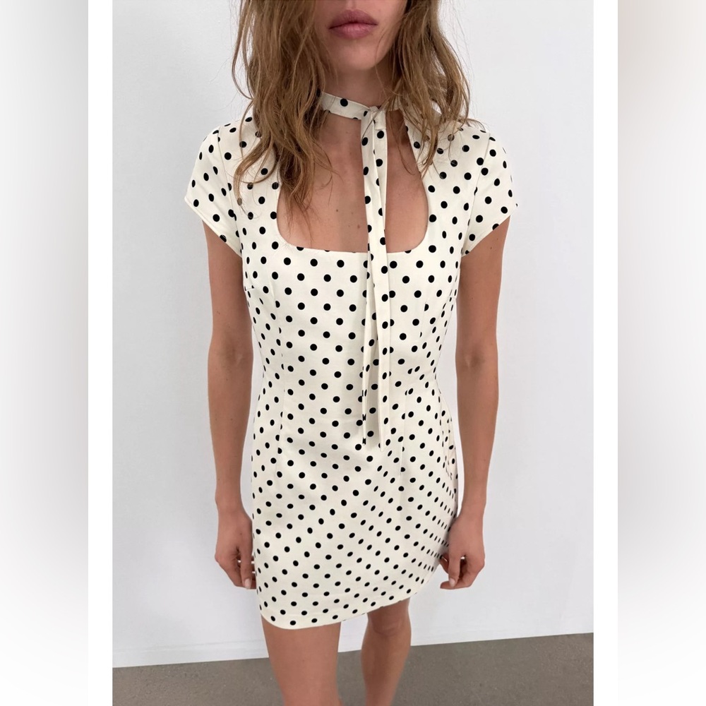 Zara SHORT POLKA DOT TIE DRESS